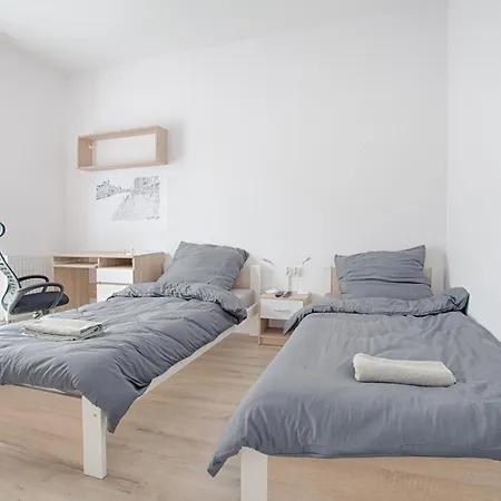 Lake&City - Komfortowe Pokoje Blisko Majaland, Jeziora, Lasu Oraz Serca Trojmiasta Gdańsk Zewnętrze zdjęcie