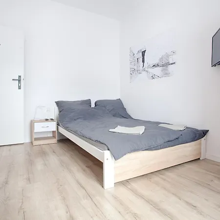 Lake&City - Komfortowe Pokoje Blisko Majaland, Jeziora, Lasu Oraz Serca Trojmiasta Gdańsk Zewnętrze zdjęcie